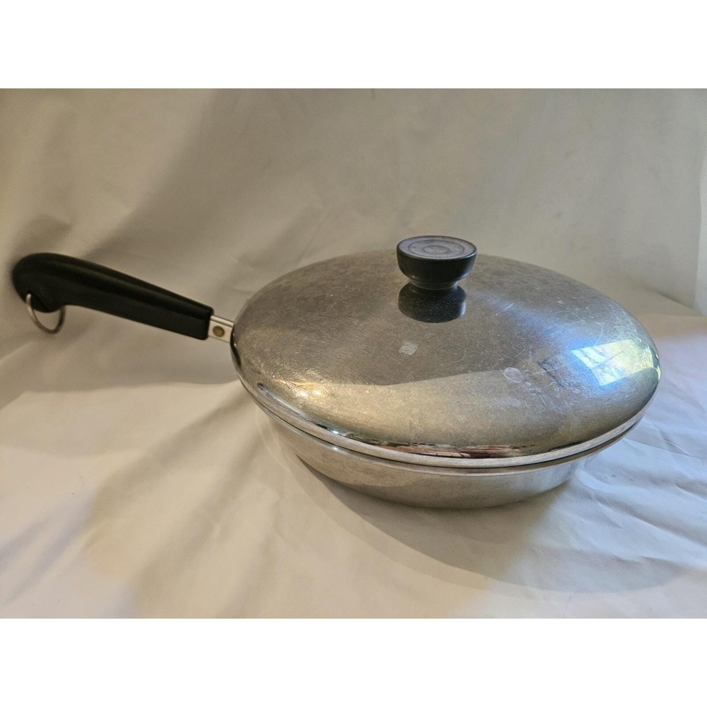 REVERE WARE 9 inch Skillet Frying Pan With Lid 86 Vintage Made in USA